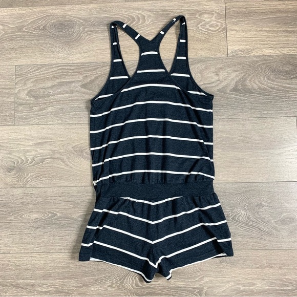 Aritzia TNA Striped Romper Playsuit jumpsuit Navy Blue Sleeveless Racerback XS - Picture 13 of 16